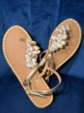 Jessica Simpson Gold Pearl & Shell Embellished Sandals w/ Ankle Strap Size 8.5